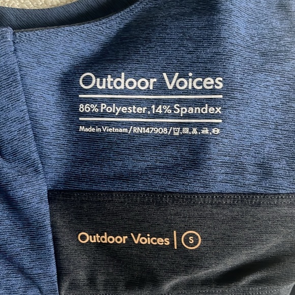 Outdoor voices crop bra/shirt - Picture 3 of 3